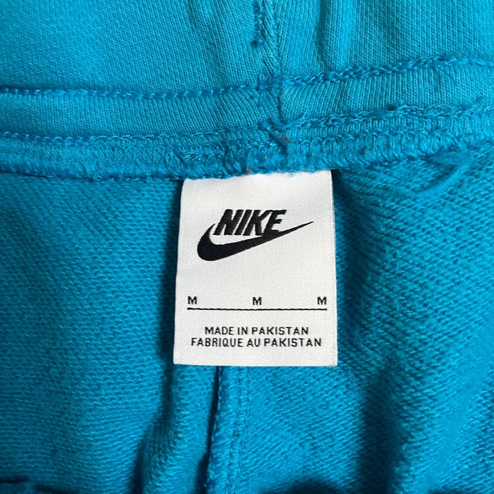 Nike Women’s Blue Jogger Sweatpants - Picture 4 of 4